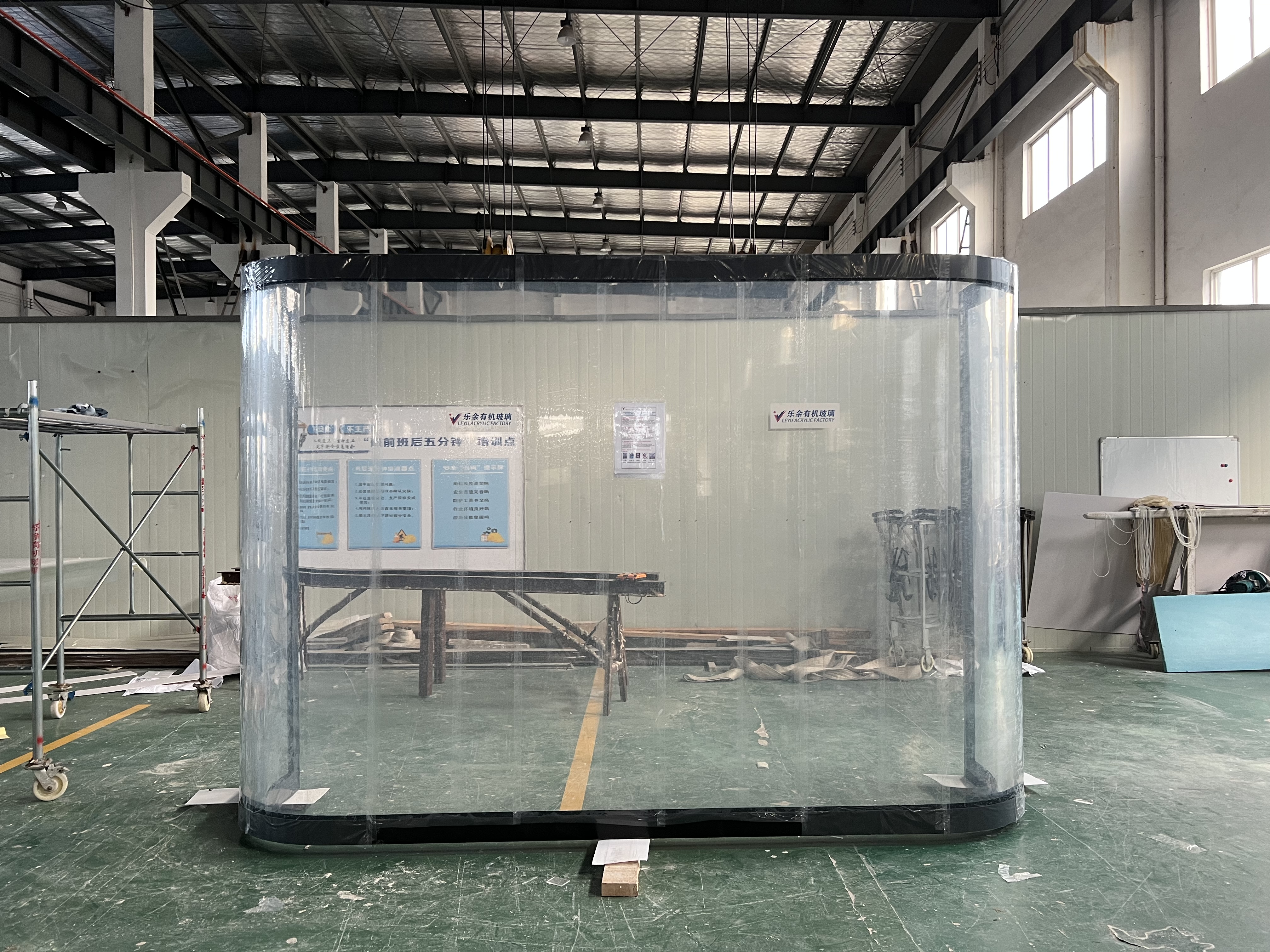 Panel acr&iacute;lico - fabricaci&oacute;n 