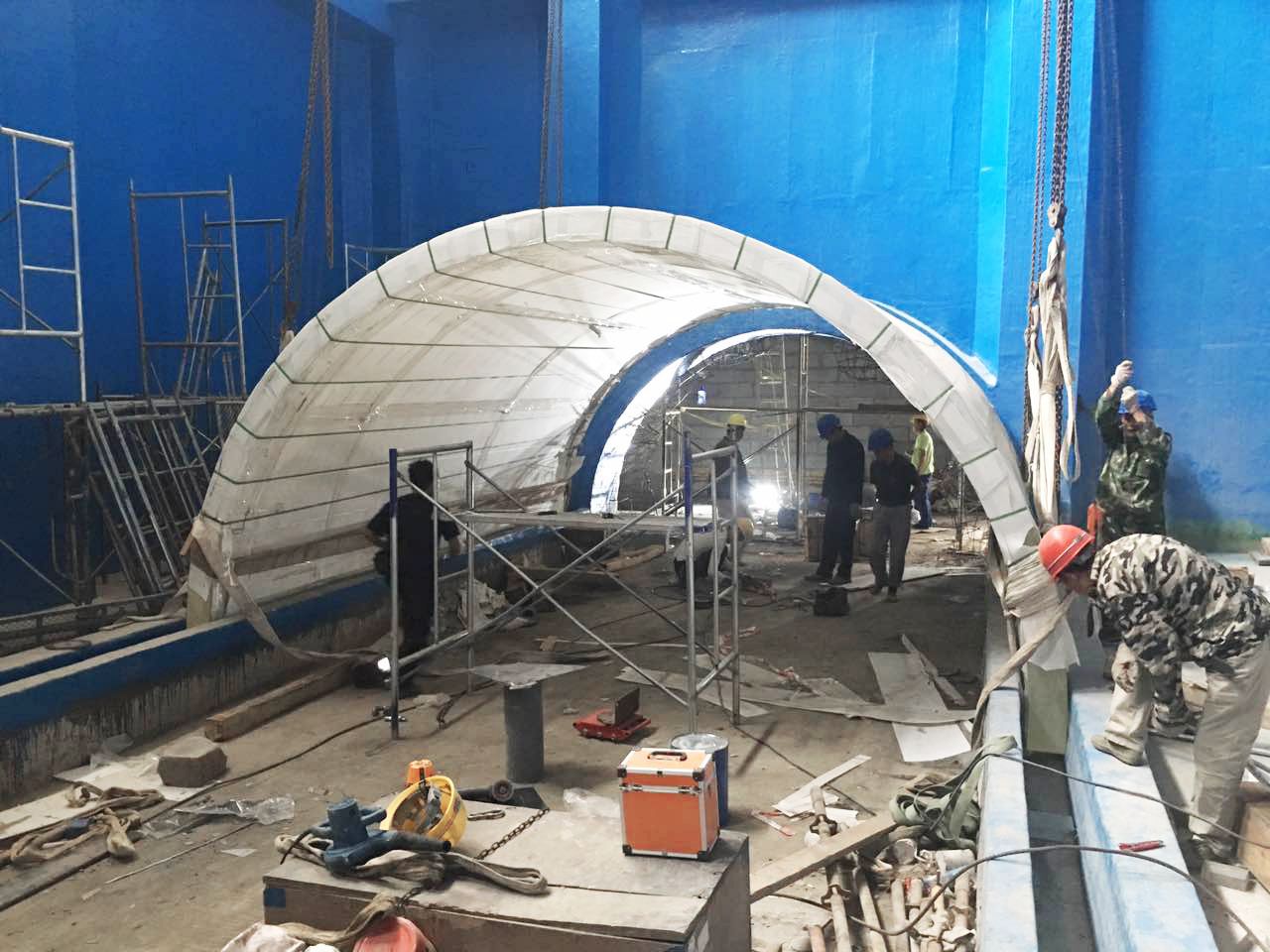 Acuario t&uacute;nel acr&iacute;lico - fabricaci&oacute;n