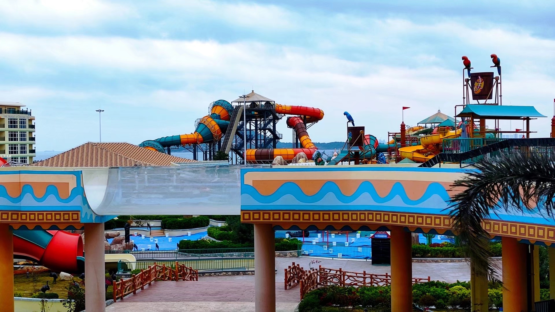 Acr&iacute;lico r&iacute;o a la deriva - instalaci&oacute;n