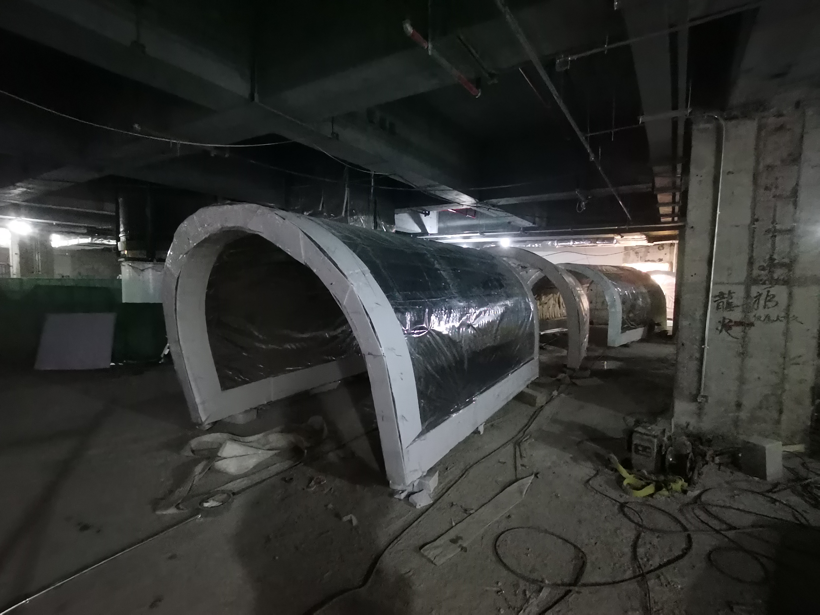 Acuario t&uacute;nel acr&iacute;lico - instalaci&oacute;n