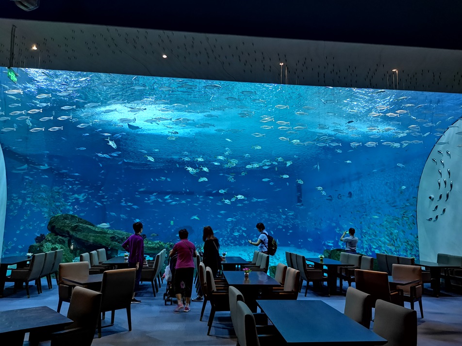 Parque Oce&aacute;nico Polar Haichang de Shanghai - Restaurante submarino Leyu