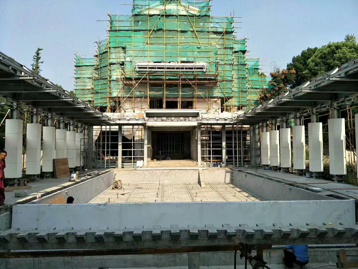 Piscina acr&iacute;lica de lujo - LEYU