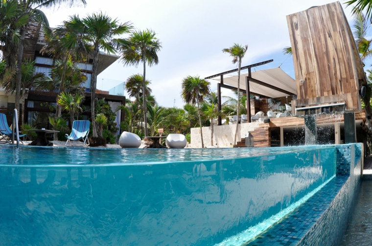 Piscina elevada acr&iacute;lica - LEYU