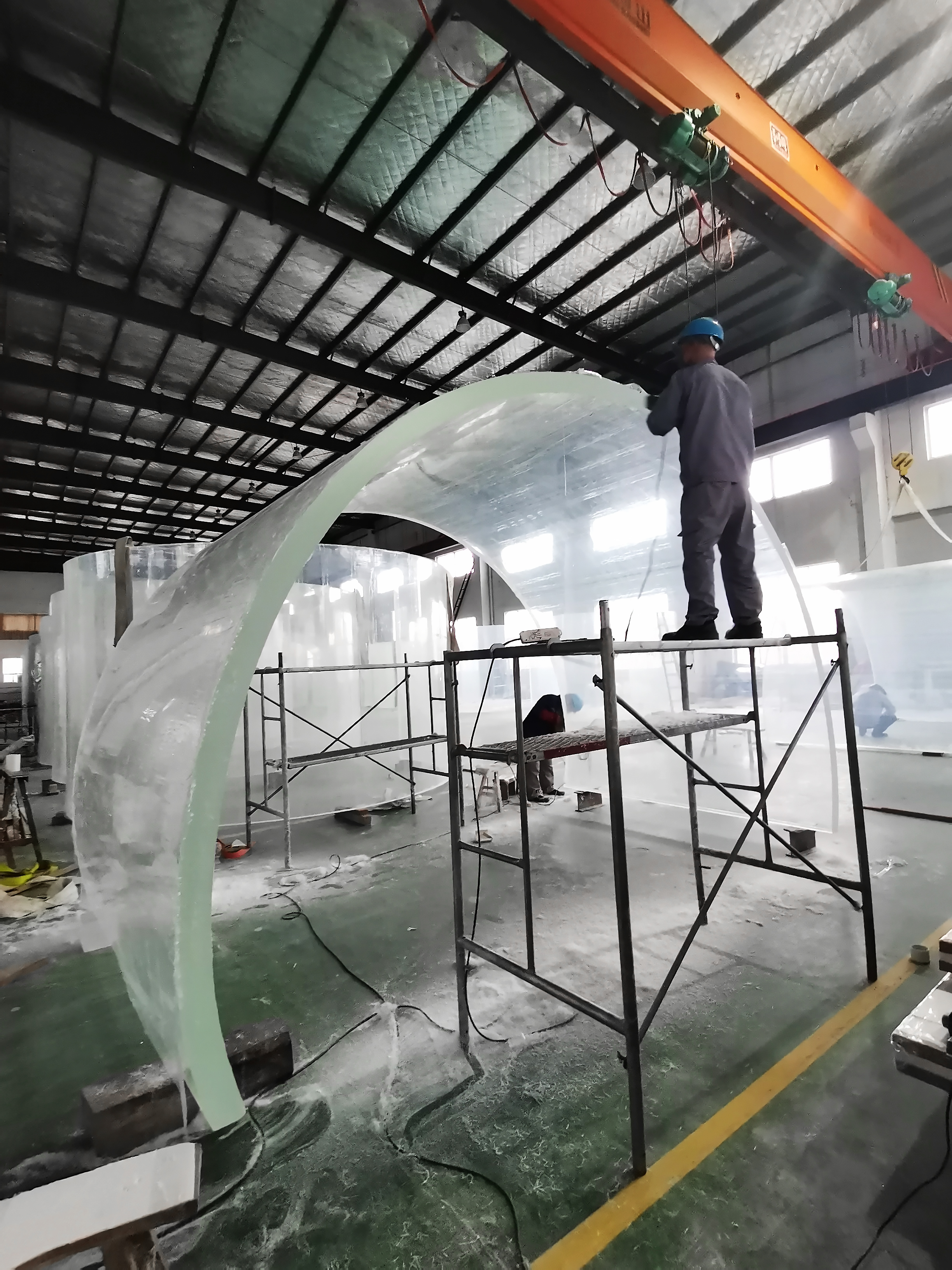 Túnel de cristal acrílico del tanque del acuario del oceanario curvado ultra claro grande - Fábrica de acuarios de acrílico Leyu