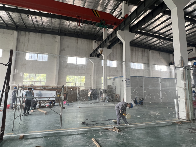 Fabricante e instalador de paredes de piscina de acrílico transparente con precio directo de fábrica - Leyu